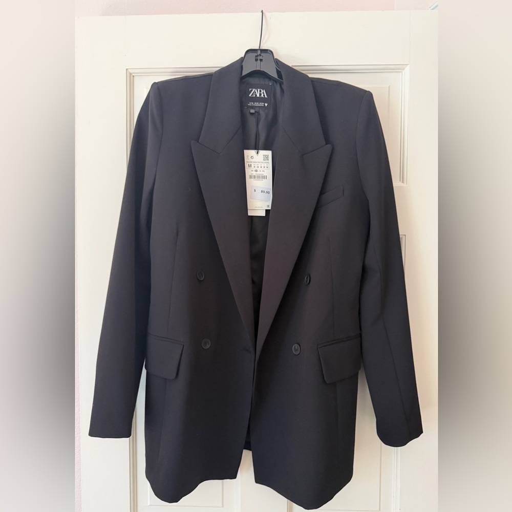 Zara Chic Black Flowy Blazer